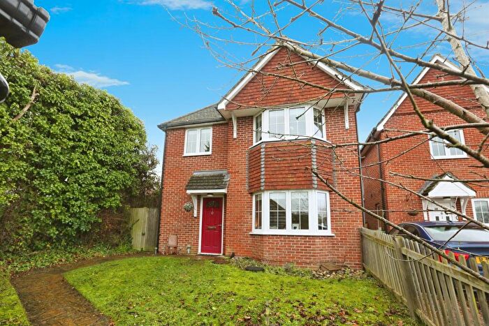 4 Bedroom Detached House For Sale In Chase Gardens, Waltham Chase, Southampton, SO32