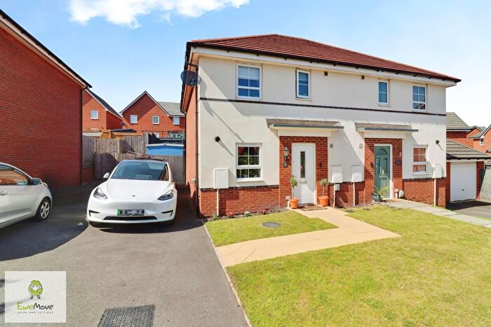 3 Bedroom Semi-Detached House For Sale In Adams Way, Hednesford, Cannock, Staffordshire, WS12