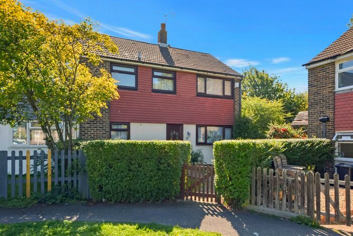3 Bedroom End Terrace House For Sale In Cleves Way, Ashford, TN23