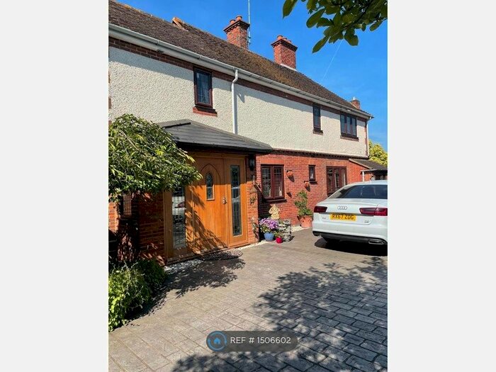 3 Bedroom Detached House To Rent In Winnersh, Winnersh, RG41