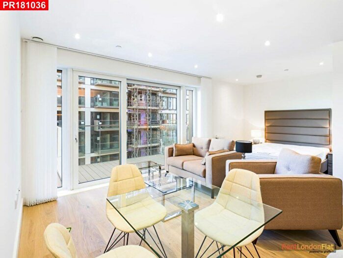 1 Bedroom Flat To Rent In Duke Of Wellington Avenue, Woolwich, – Studio Flat, SE18