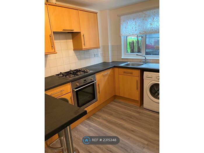 1 Bedroom Maisonette To Rent In Haydn Road, Basingstoke, RG22