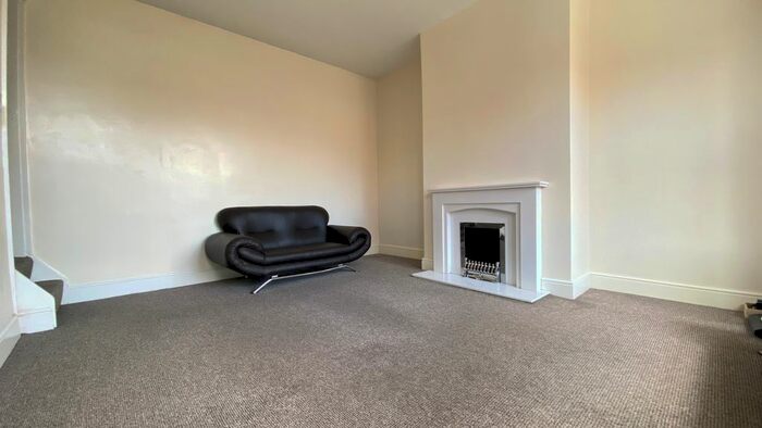 2 Bedroom Terraced House To Rent In Armley Lodge Road, Armley, Leeds, LS12
