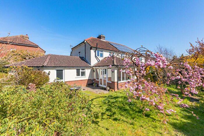 3 Bedroom Semi-Detached House For Sale In Mount Harry Road, Lewes, BN7