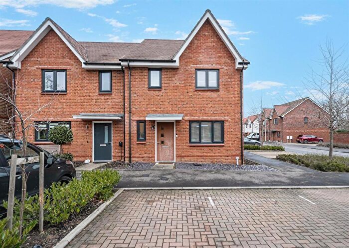 3 Bedroom Semi-Detached House For Sale In Weaver Avenue, Arborfield Green, Berkshire, RG2