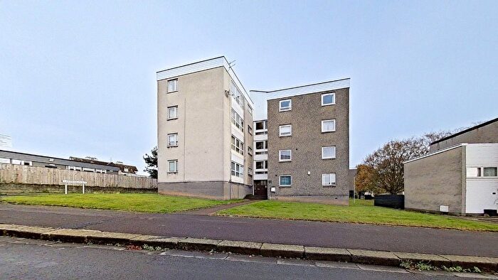 1 Bedroom Flat To Rent In Craigiebarn Road, Craigie, Dundee, DD4