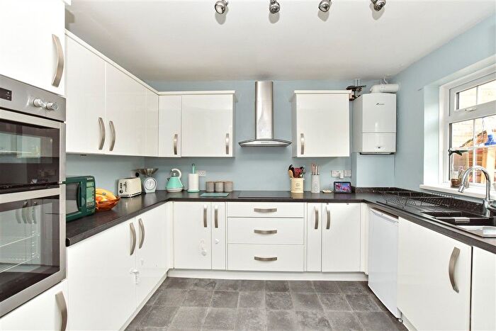 3 Bedroom Terraced House For Sale In Emily Road, Walderslade, Chatham, Kent, ME5