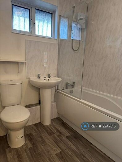 1 Bedroom Flat To Rent In Grey Friars Court, Stafford, ST16
