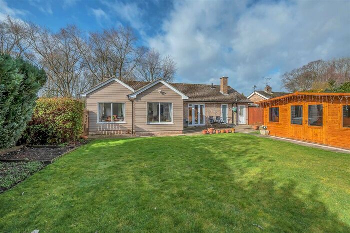 2 Bedroom Detached Bungalow For Sale In Woodland Place, Great Barton, Bury St. Edmunds, IP31