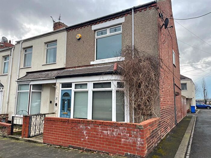 2 Bedroom Terraced House To Rent In John Street, Blyth, NE24