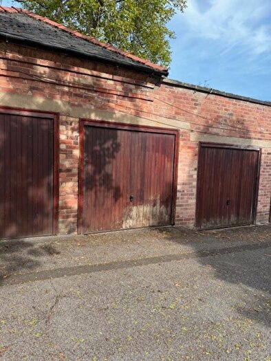 Garage / Parking To Rent In Holles Crescent, Nottingham, NG7