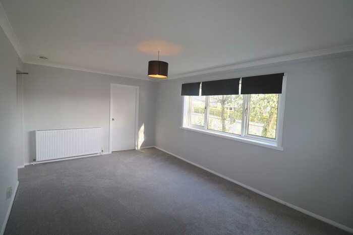 3 Bedroom Flat To Rent In Rousay Place, Ground Floor Left, AB15
