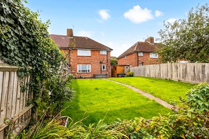 3 Bedroom Property For Sale In Denton Drive, Brighton, BN1