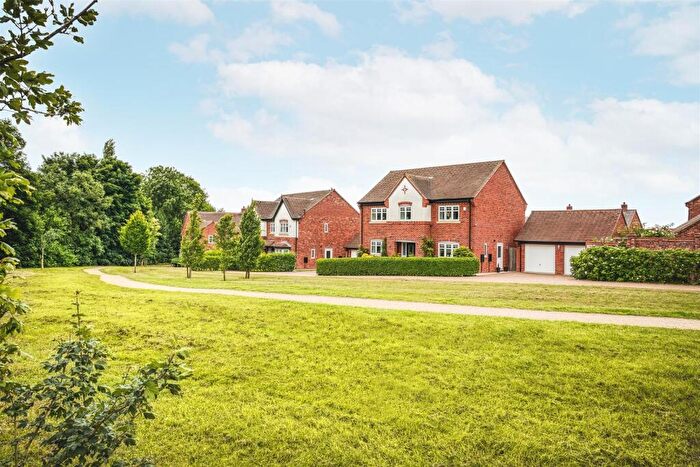 5 Bedroom Detached House For Sale In Brookdale, Repton, Derbyshire, DE65