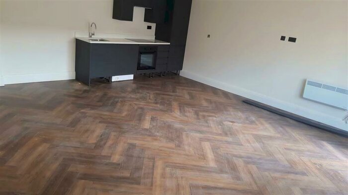 1 Bedroom Apartment To Rent In Uxbridge Road, Hatch End, HA5