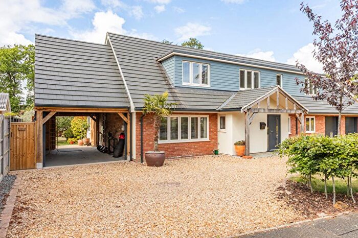 4 Bedroom Detached House For Sale In Refined Living In South Wootton, PE30