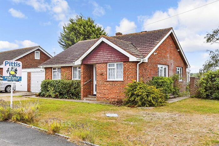 3 Bedroom Detached Bungalow For Sale In Golden Ridge, Freshwater, Isle Of Wight, PO40