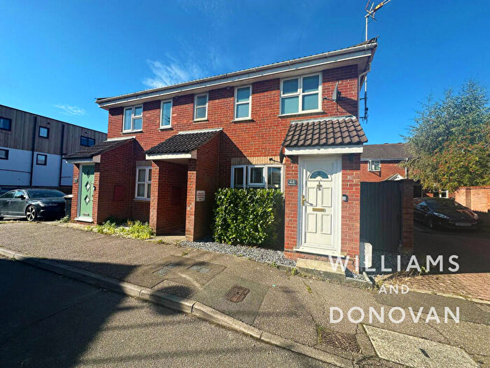 1 Bedroom Maisonette To Rent In Barnwell Drive, Hockley, SS5