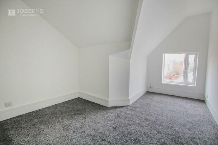 1 Bedroom Flat To Rent In Bromwich Street, Bolton, Greater Manchester, BL2