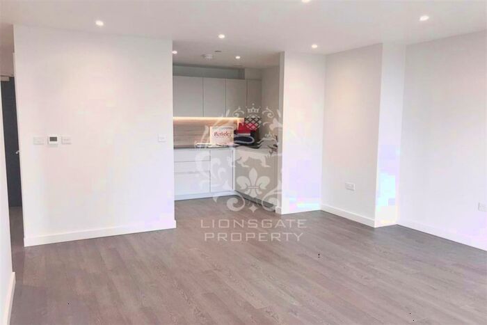 1 Bedroom Apartment To Rent In Newnton Close, N4