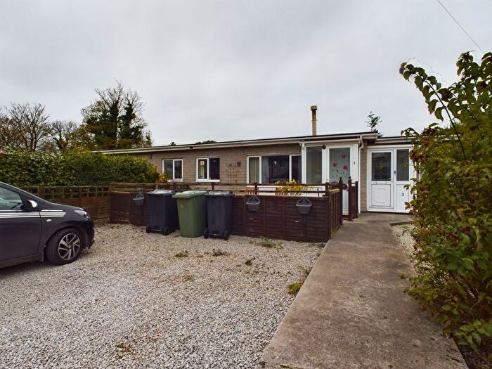 2 Bedroom Bungalow For Sale In Guildford Road, Hayle, TR27