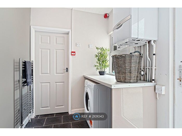 8 Bedroom Semi-Detached House To Rent In Allendale Road, Plymouth, PL4