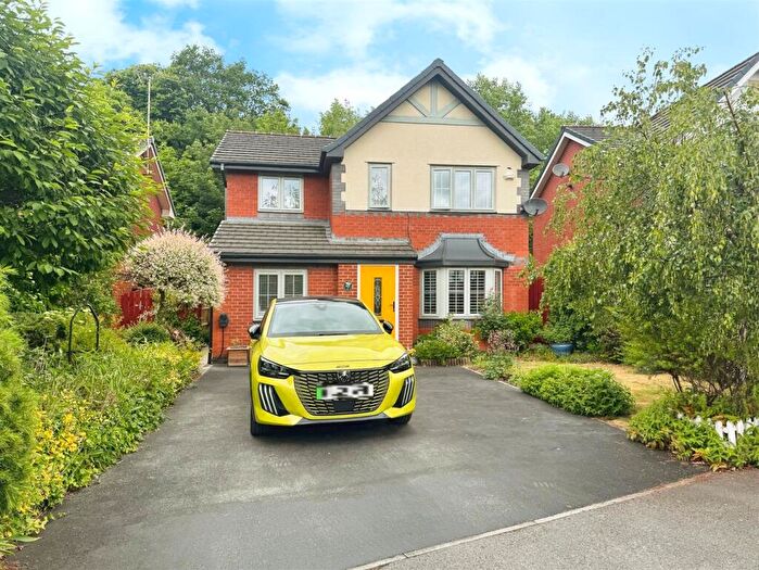 3 Bedroom Detached House For Sale In Mill Bridge Close, Crewe, CW1