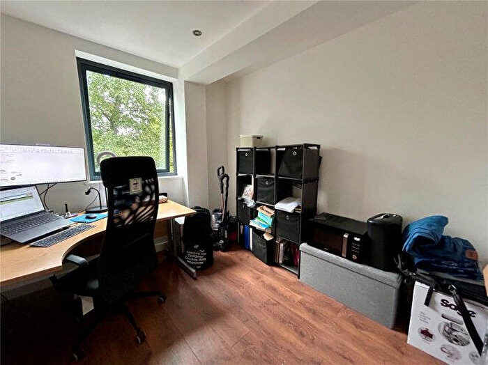 2 Bedroom Flat To Rent In D B H House, Carlton Square, NG4