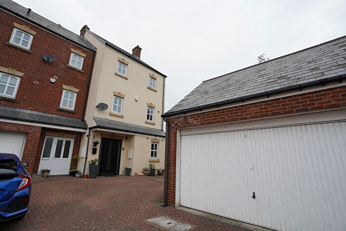 5 Bedroom Town House For Sale In Taylor Court, Durham, DH1
