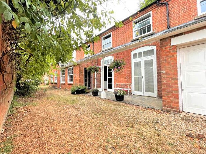 1 Bedroom Apartment To Rent In Monk Sherborne, Basingstoke, RG26