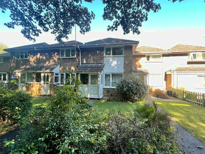 2 Bedroom Terraced House To Rent In Pyhill, Peterborough, PE3