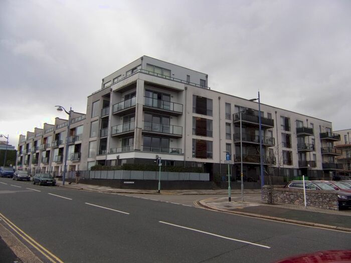2 Bedroom Flat To Rent In Brittany Street, Stonehouse, Plymouth, PL1