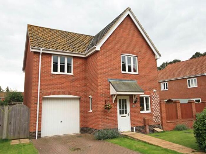 3 Bedroom House To Rent In Roe Drive, Norwich, NR5