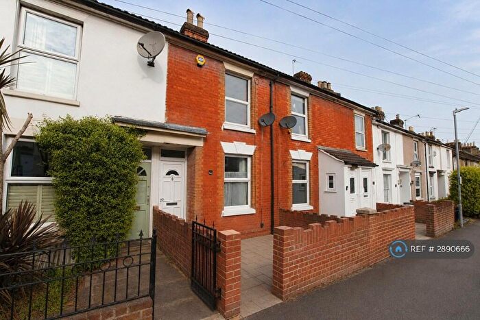 2 Bedroom Terraced House To Rent In Kingsley Road, Maidstone, ME15