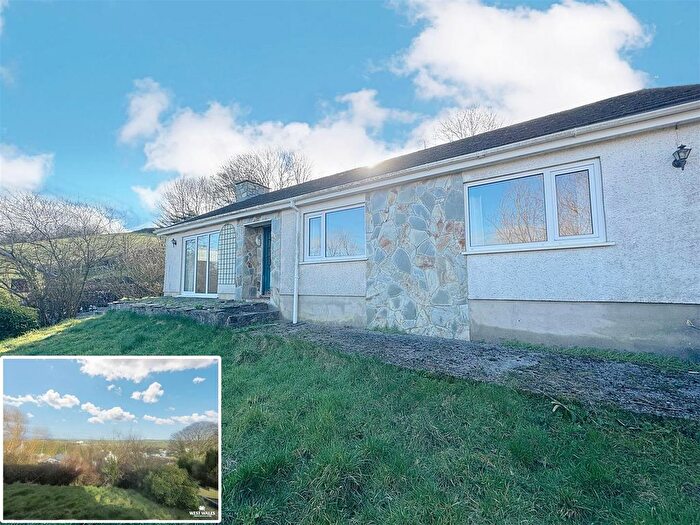 3 Bedroom Detached Bungalow For Sale In Alltycnap Road, Johnstown, Carmarthen, SA31