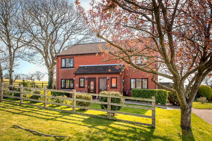 1 Bedroom Apartment To Rent In Oak Meadow, Lydney, GL15