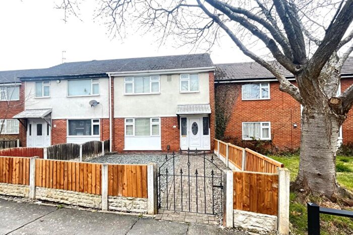 3 Bedroom Terraced House To Rent In Kenilworth Court, Ellesmere Port, Cheshire, CH65