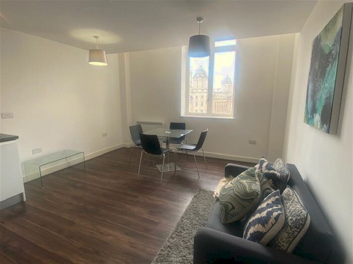 2 Bedroom Flat To Rent In The Strand, Liverpool, L2