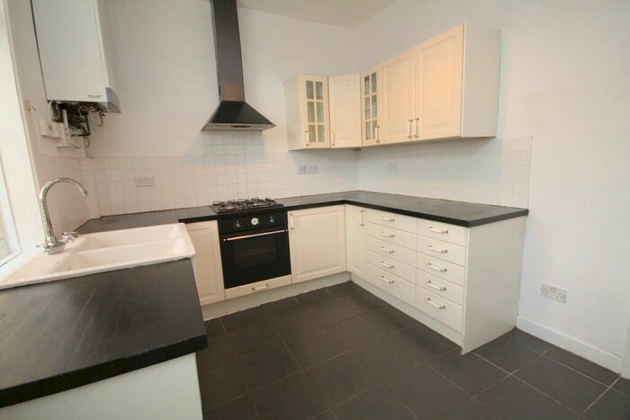 2 Bedroom Terraced House To Rent In Todmorden Road, Littleborough, OL15