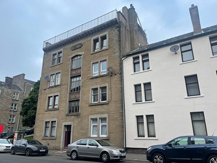 1 Bedroom Flat To Rent In Cleghorn Street, Dundee, DD2