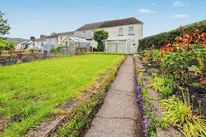 2 Bedroom End Of Terrace House For Sale In Harriet Street, Aberdare, CF44
