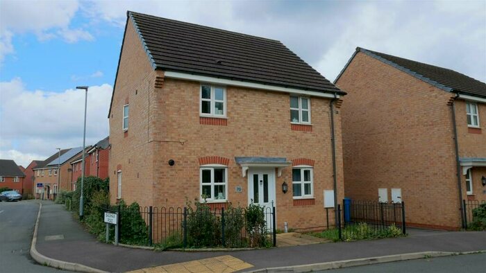 3 Bedroom Detached House To Rent In Shillingford Road, Gorton, M18