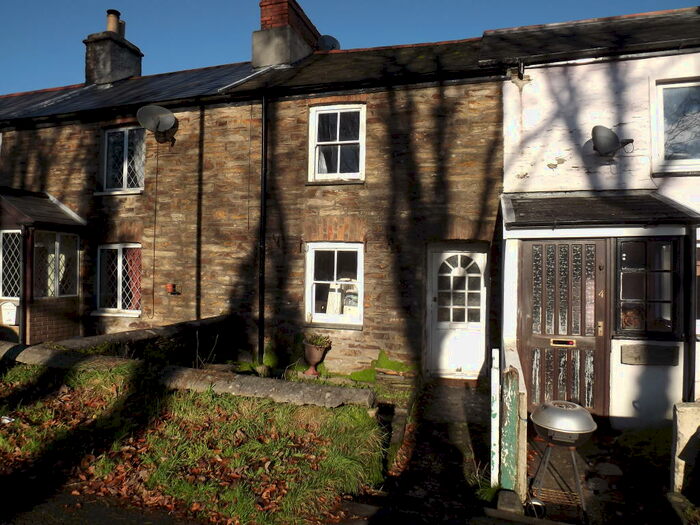 2 Bedroom House To Rent In Crestbourne Terrace, Dobwalls, PL14