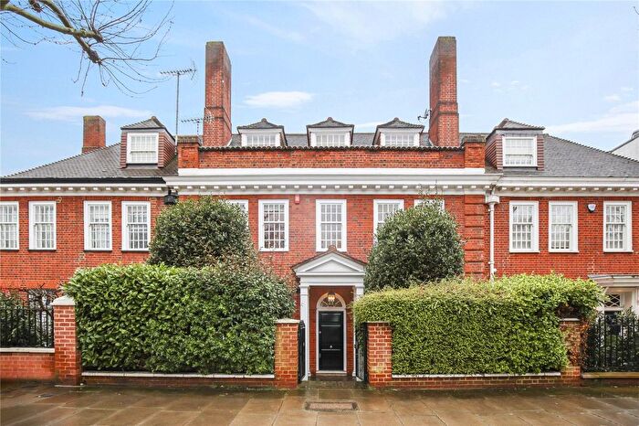 6 Bedroom End Of Terrace House To Rent In Hamilton Terrace, St John's Wood, London, NW8