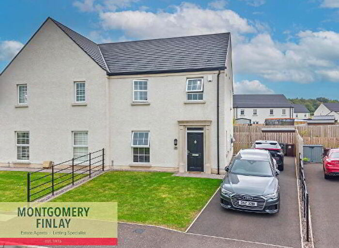 3 Bedroom Semi-Detached House For Sale In Flaxfield Wood, Enniskillen, BT74