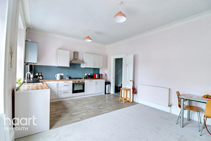 2 Bedroom Flat To Rent In Molesworth Road, Plymouth, PL1