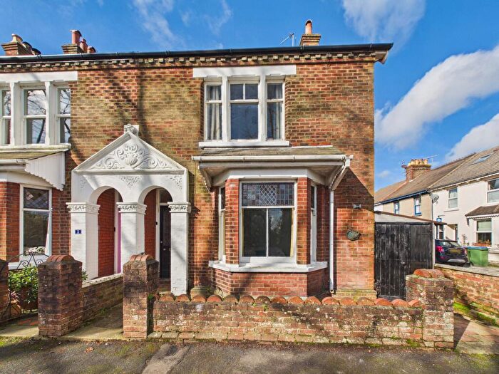 3 Bedroom End Of Terrace House For Sale In Norfolk Terrace, Horsham, West Sussex, RH12