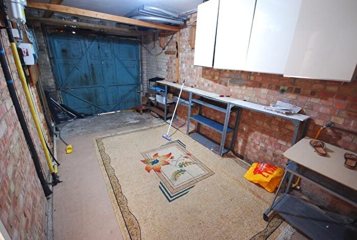 4 Bedroom Terraced House To Rent In Aspen Drive, Wembley, HA0