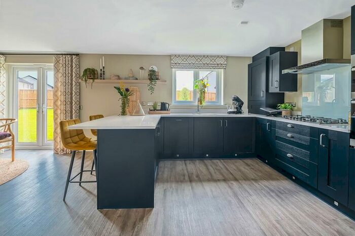 4 Bedroom Detached House For Sale In Meikle Earnock Road, Hamilton, South Lanarkshire, ML3
