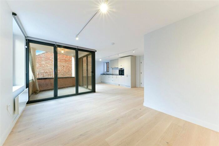 2 Bedroom Apartment To Rent In Marischal Road, London, SE13